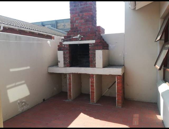 3 BEDROOM TOWNHOUSE RENTED IN HUMEWOOD
